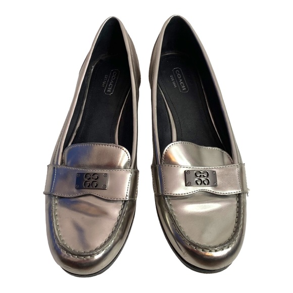 Coach Hollee Silver Leather Slip On Loafers Size 9.5B - Picture 1 of 8
